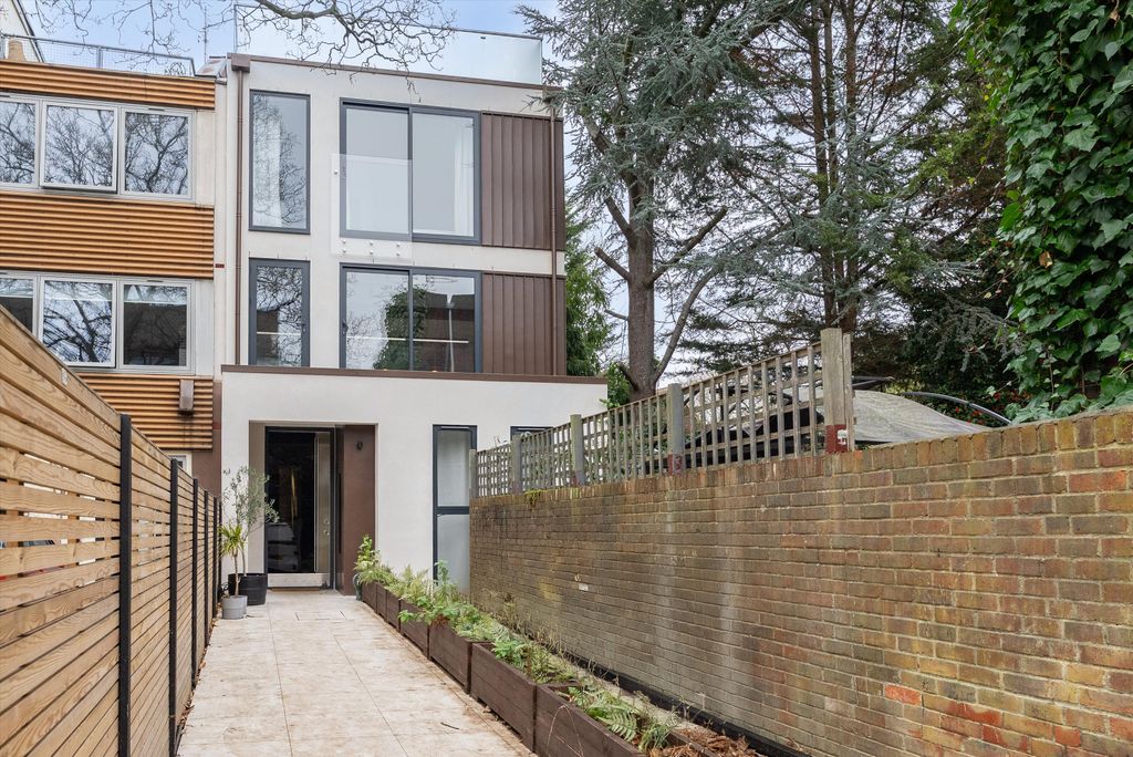 Property photo 1 of 11 Image