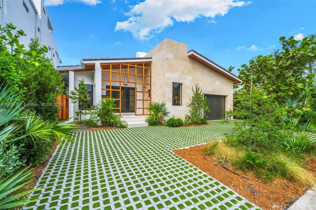 Property photo 3 of 50 <Alttext/>