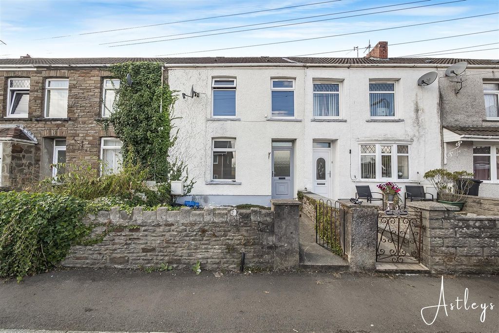 Property photo 1 of 14 Main Dwelling