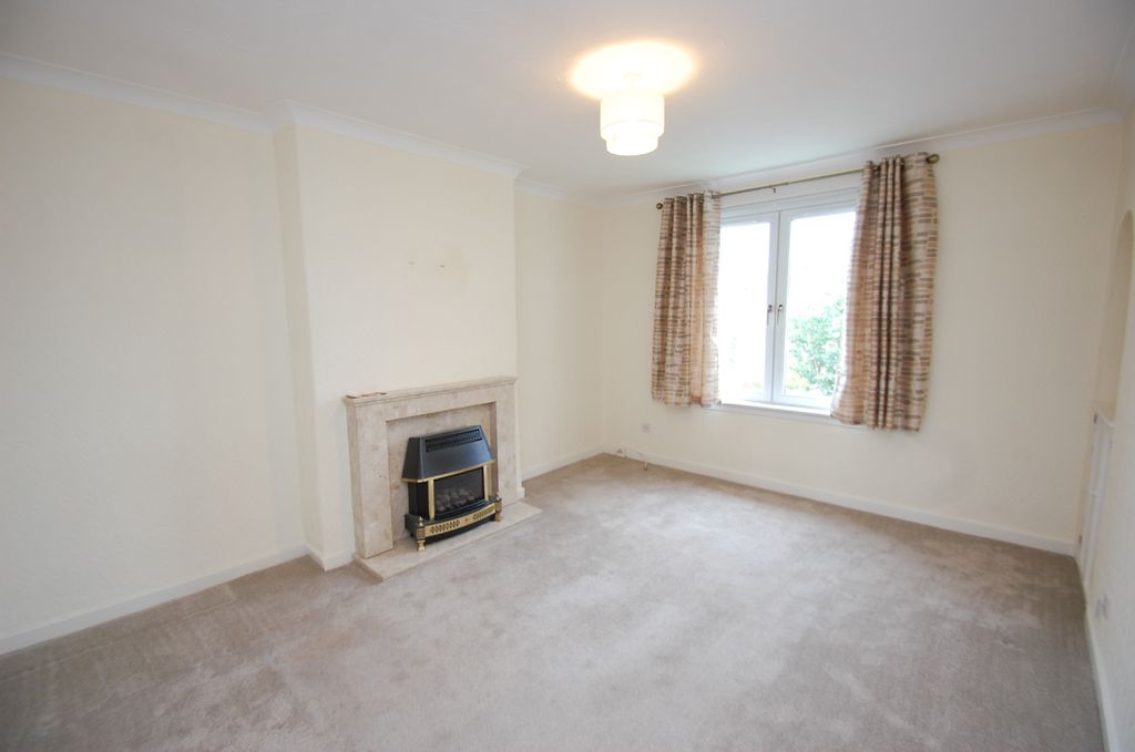 Property photo 2 of 17 5283672
