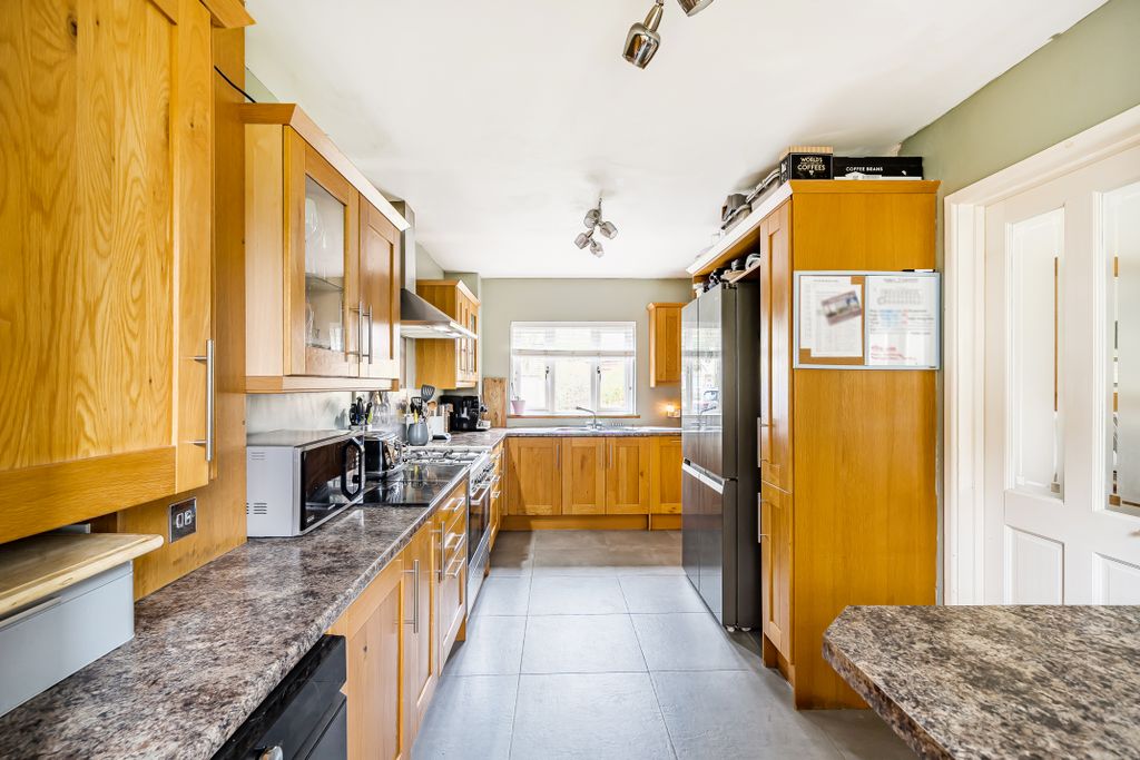 Property photo 3 of 21 1369127768Efde78c0B58