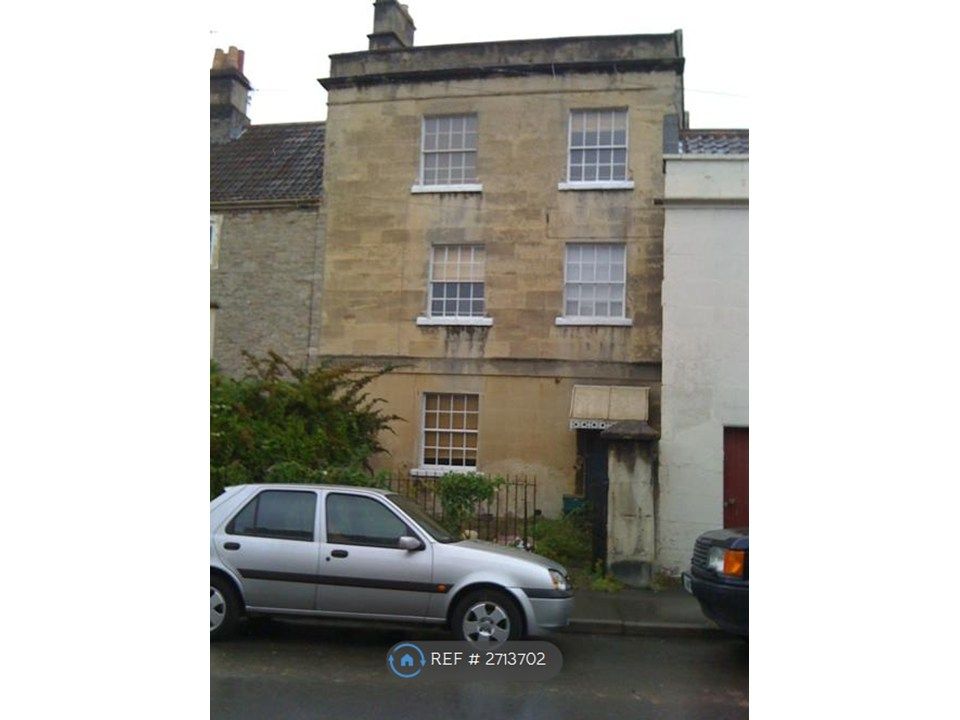 Property photo 1 of 8 Nelson House Front