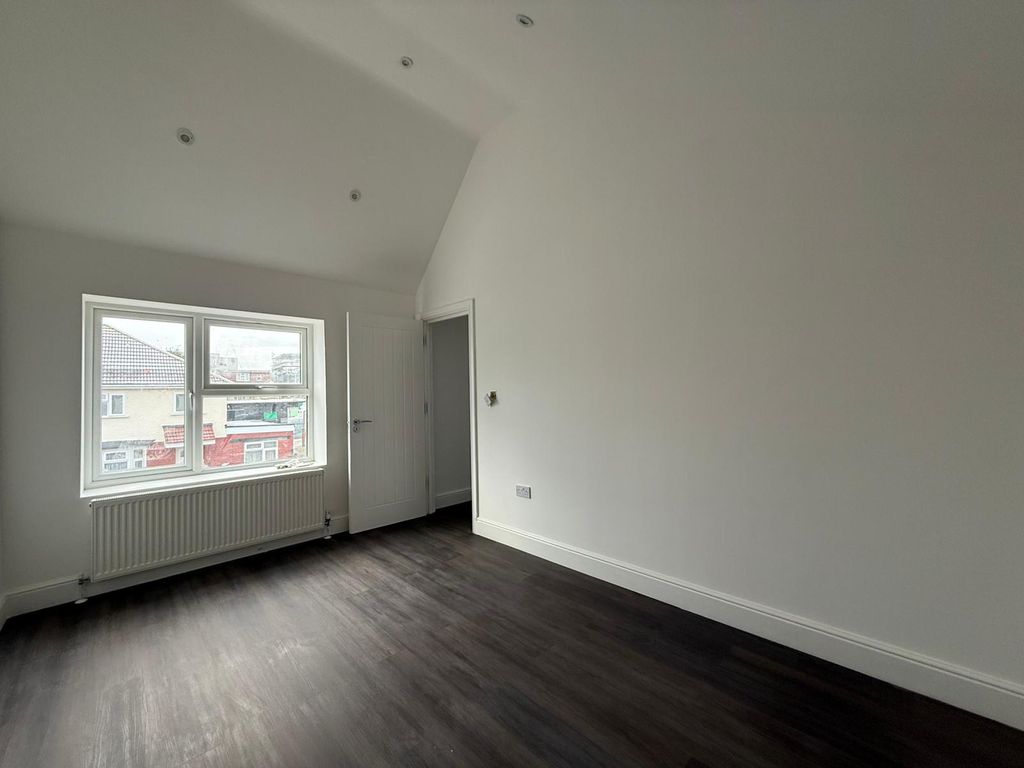 Property photo 3 of 4 Whatsapp Image 2026-01-06 At 12.57.05 (2).Jpeg