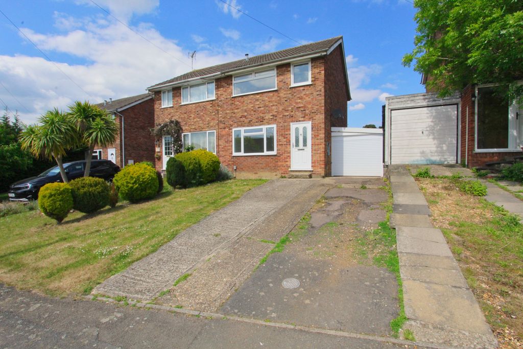 Property photo 1 of 19
