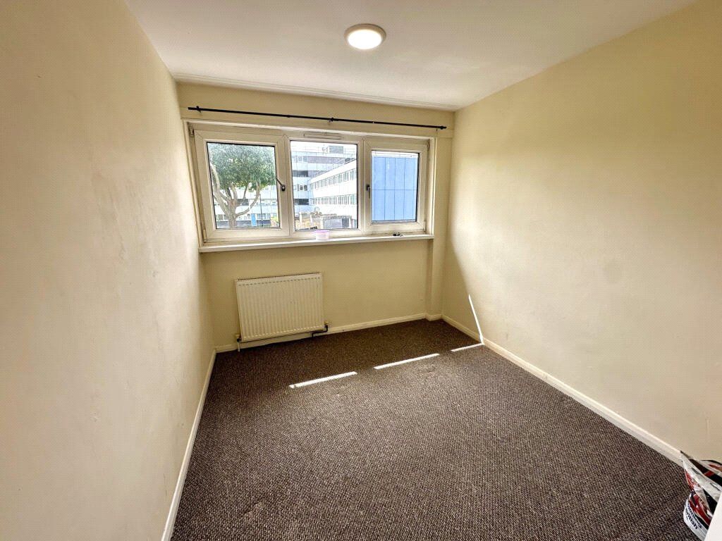 Property photo 3 of 8 Bedroom