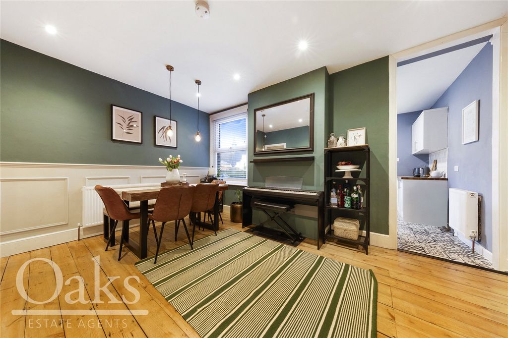 Property photo 3 of 12 Picture No. 04