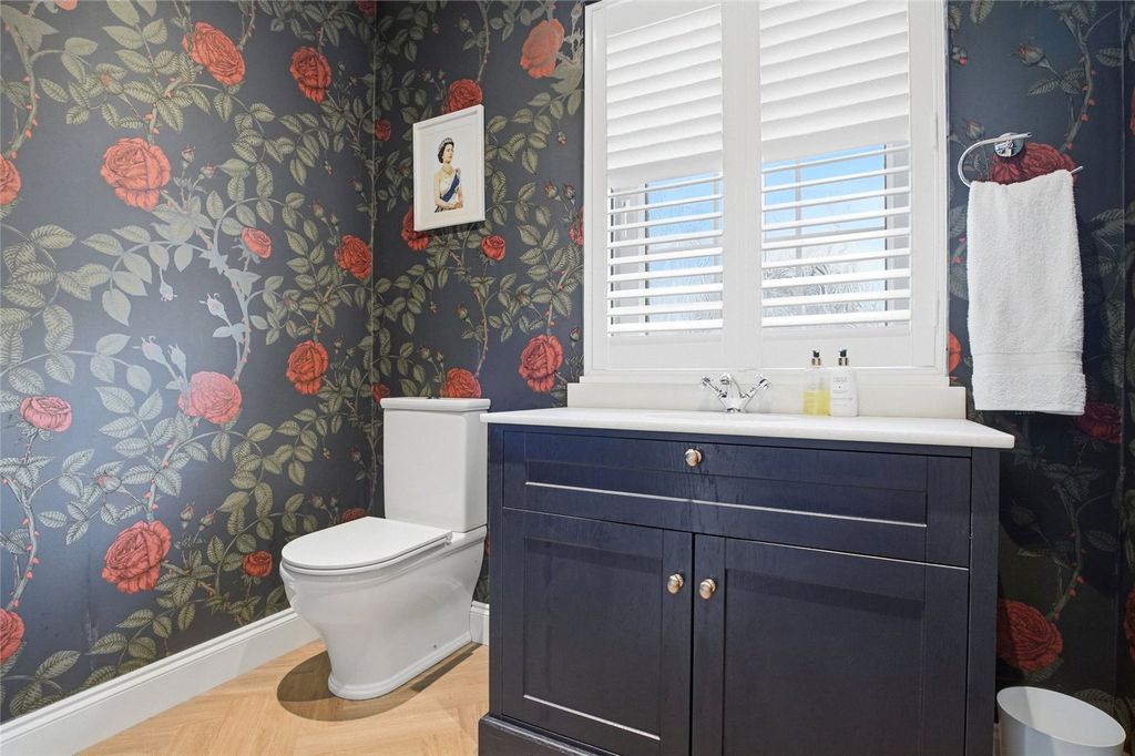 Additional image 12 of 4 bed detached house for saleLymekilns, 6 Wellknowe Road, Thorntonhall, Glasgow G74