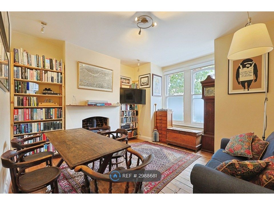 Property photo 1 of 16 Front Room From Entrance