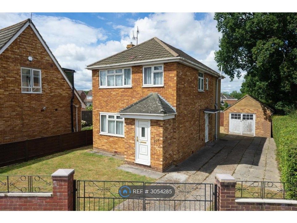 Property photo 1 of 1