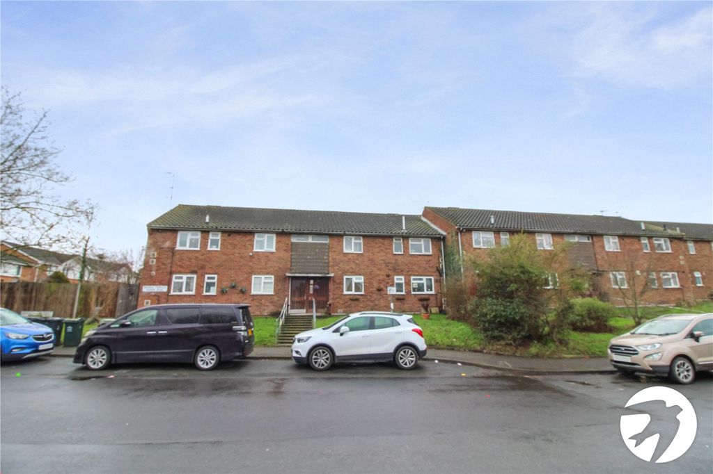 Property photo 1 of 10 External