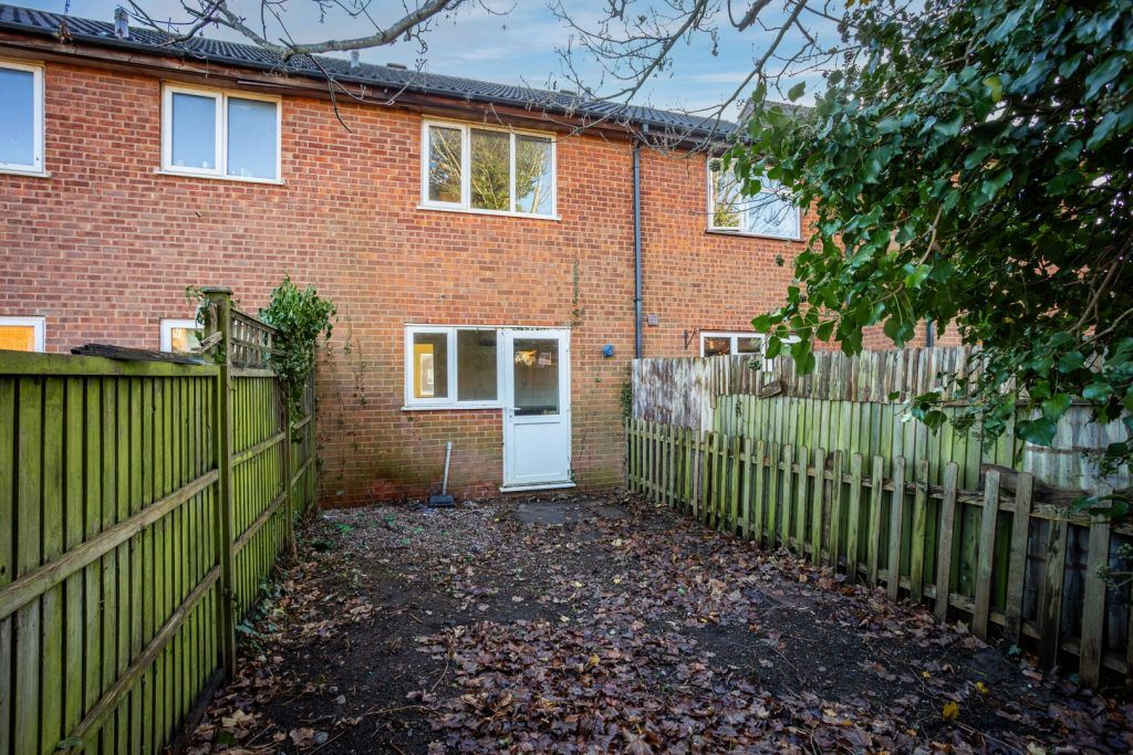 Property photo 3 of 18