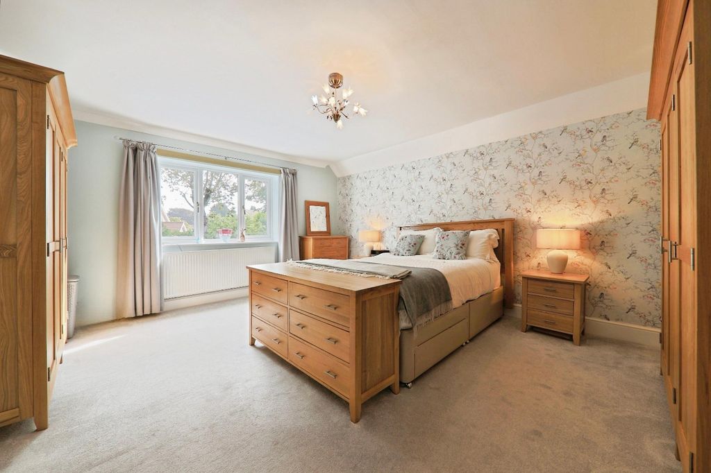 Property photo 1 of 21 4528114