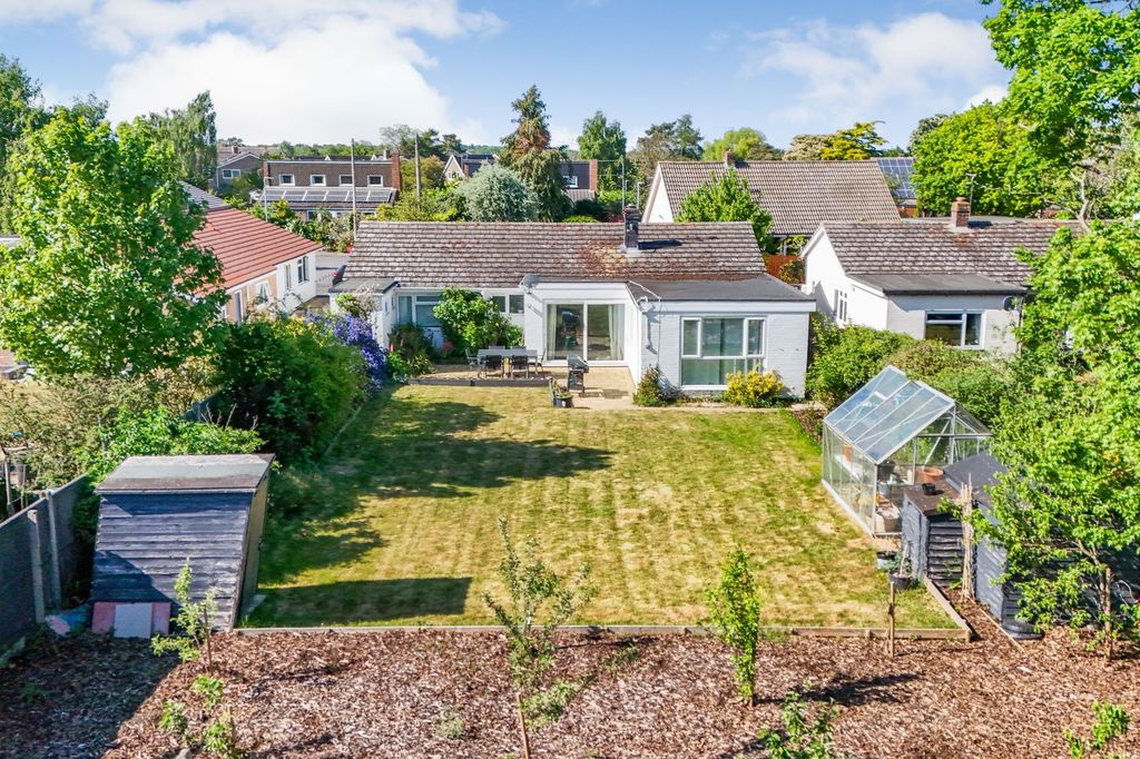 Property photo 1 of 34