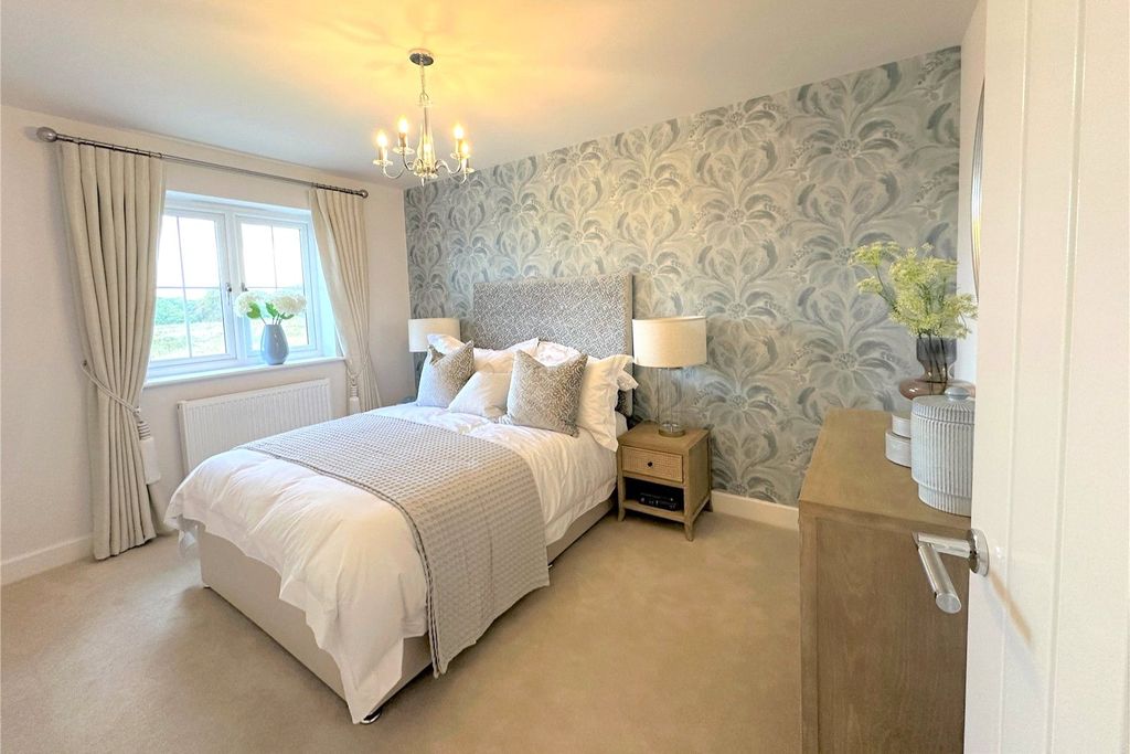 Property photo 3 of 11 Picture No. 02