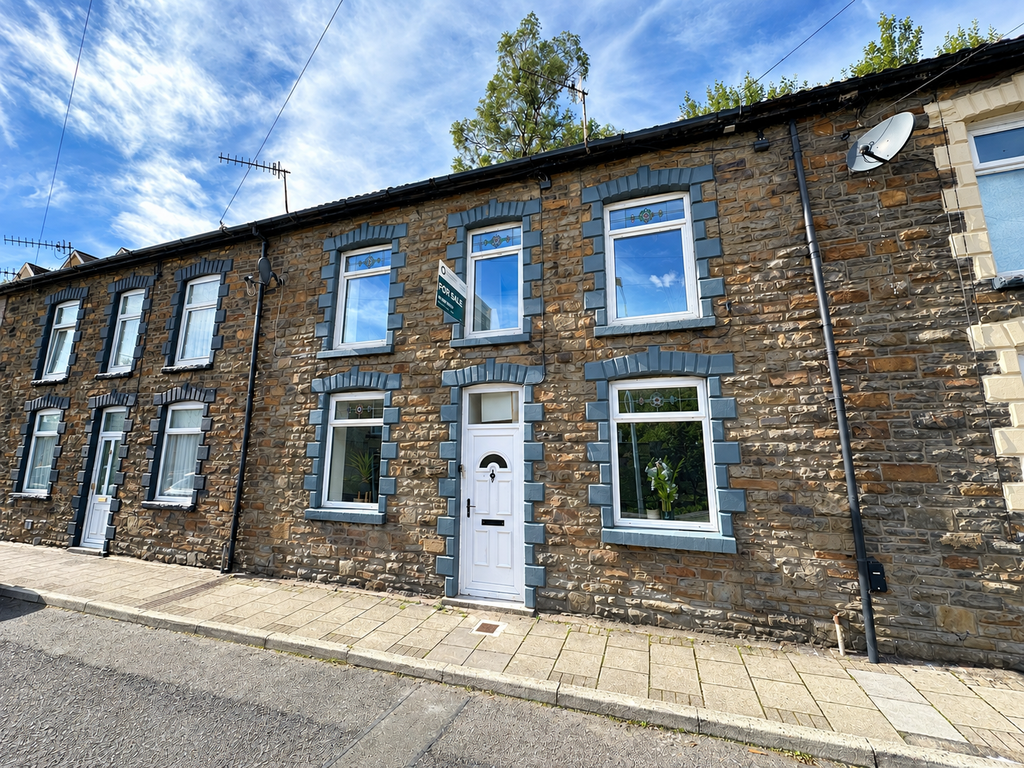 Property photo 3 of 14 9Cbb27E1-B8D0-4Aa2-A308-67A67955A795