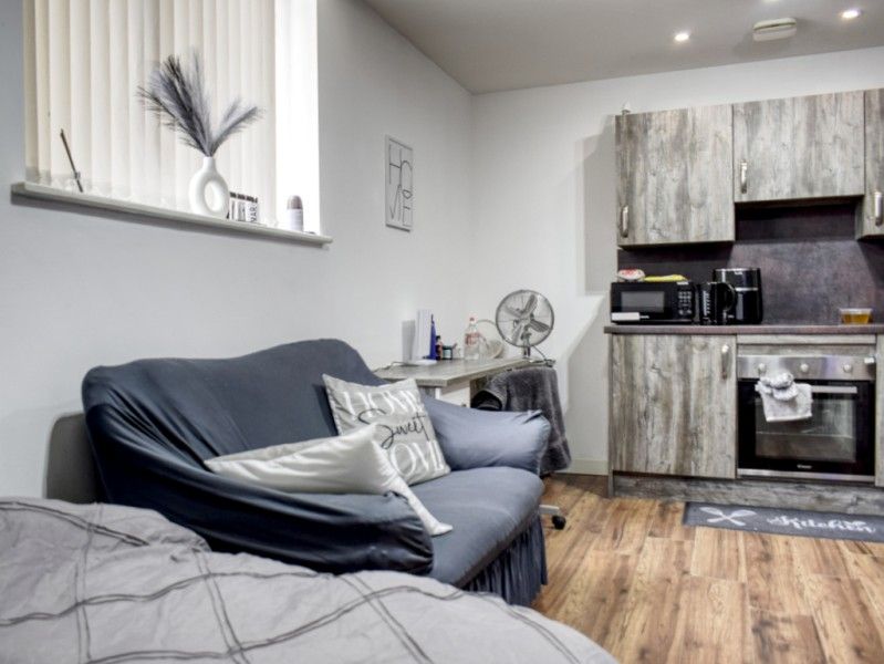 Property photo 3 of 6