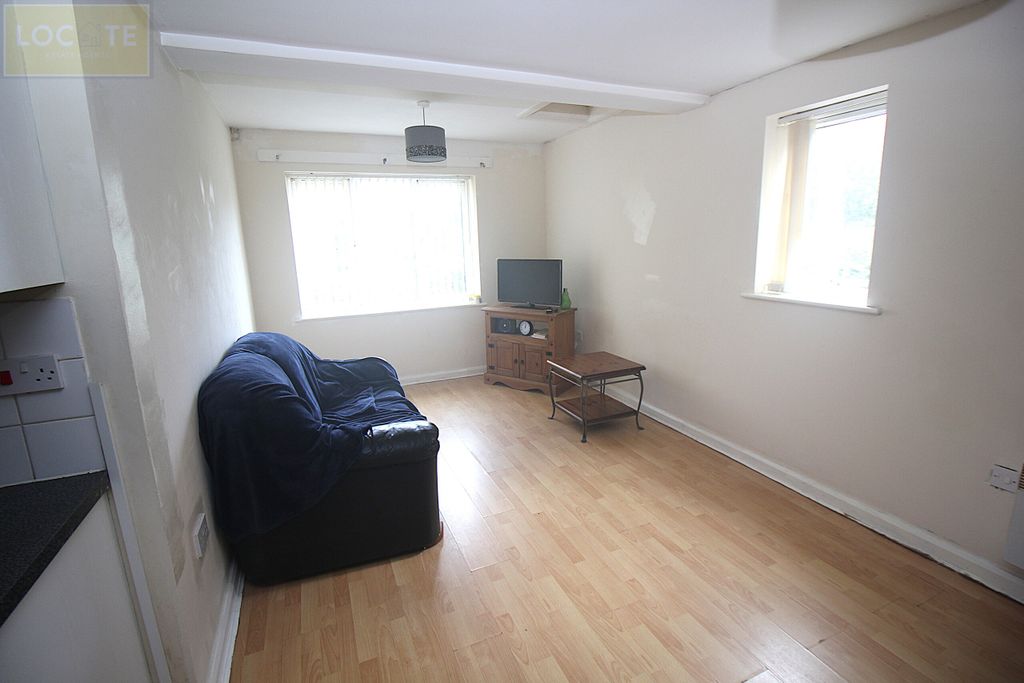 Property photo 2 of 10 Img_8694.Jpg
