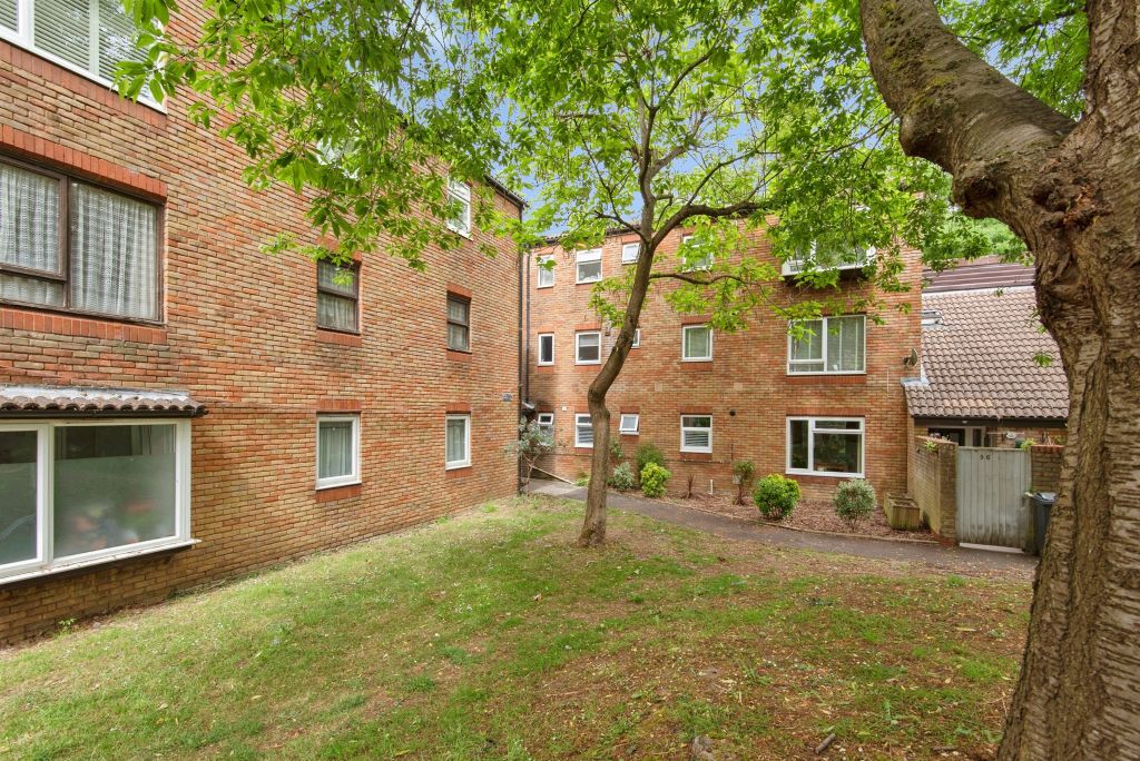 Property photo 1 of 18