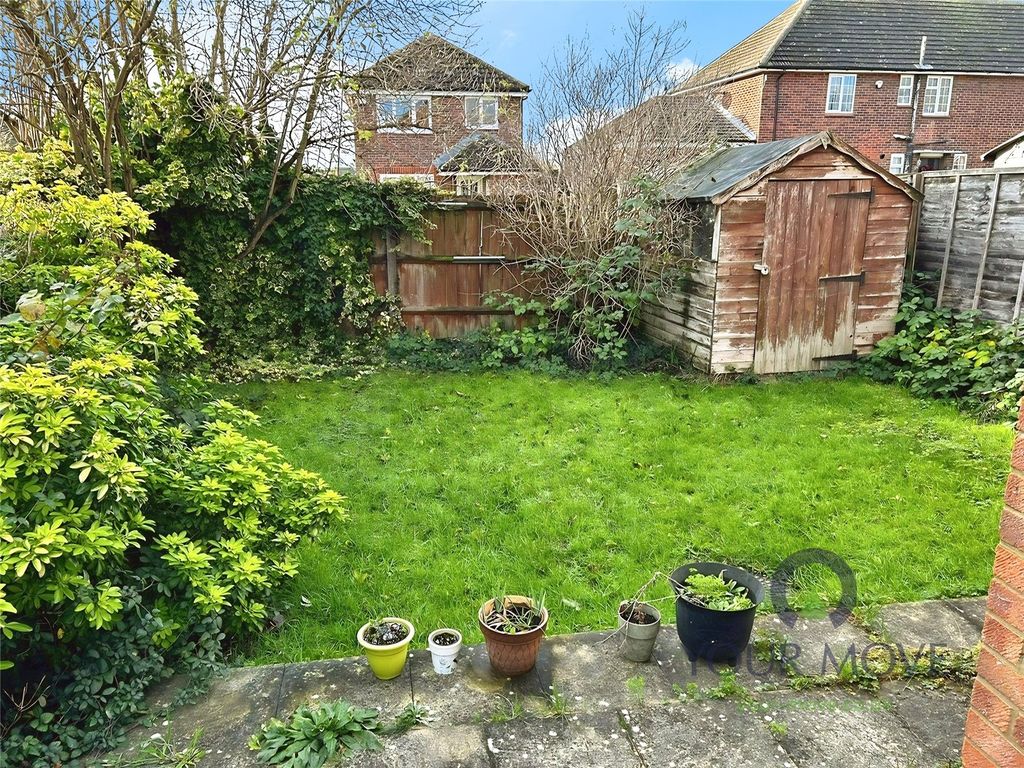 Property photo 3 of 15 Garden