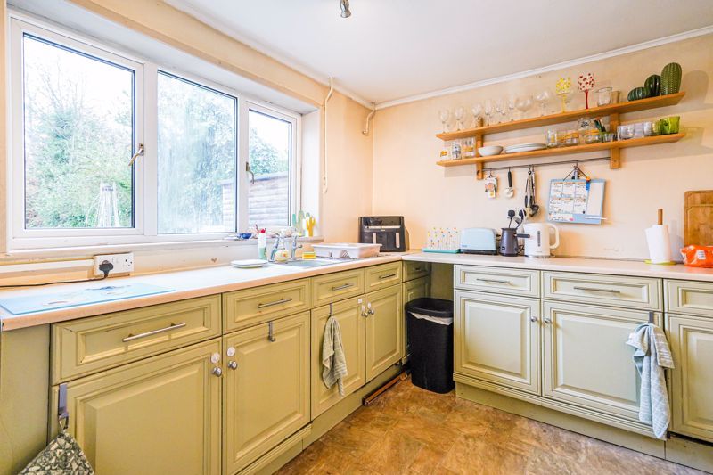 Property photo 2 of 25 Photo 15