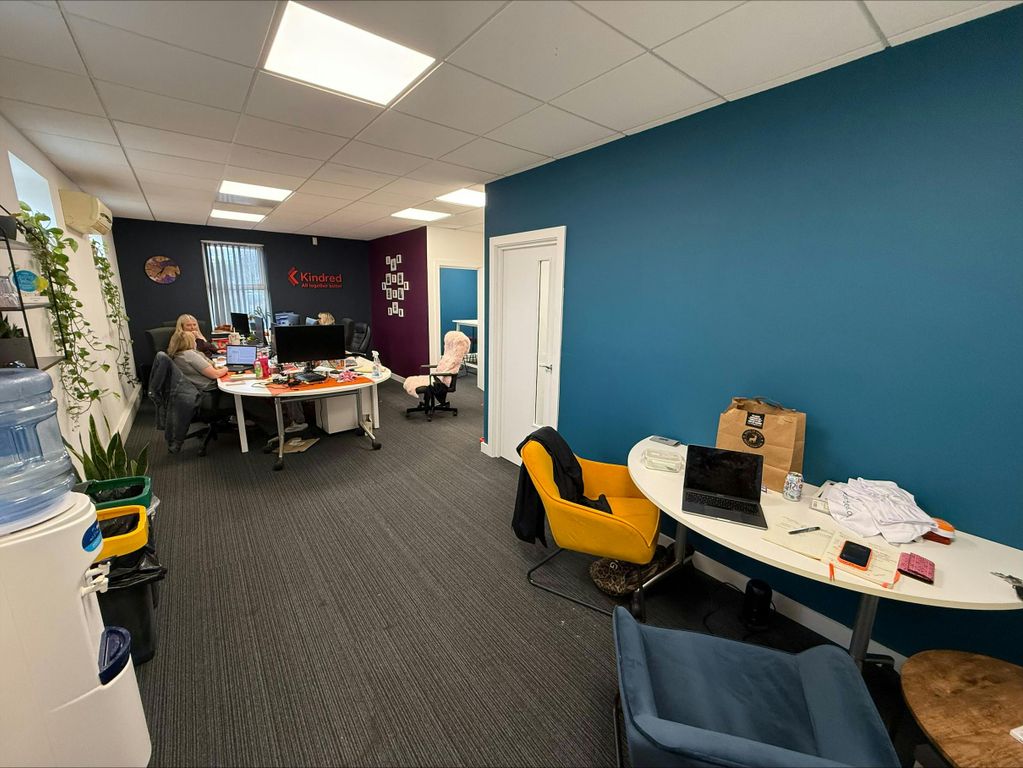 Property photo 3 of 7 Processed-22Da96A9-262E-4077-B717-A0095531D27A.Jpeg