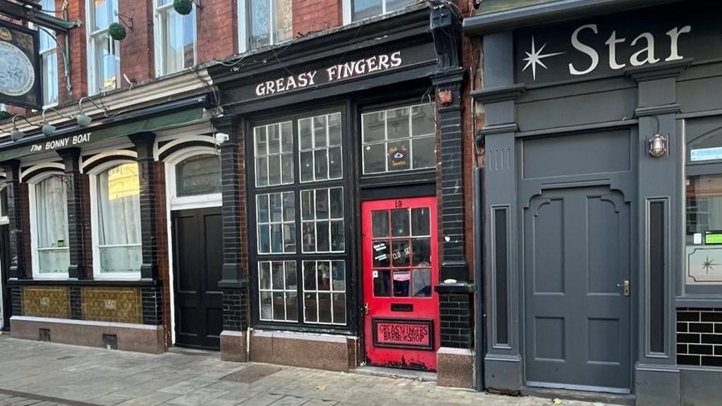 Property photo 1 of 4 Photo 5