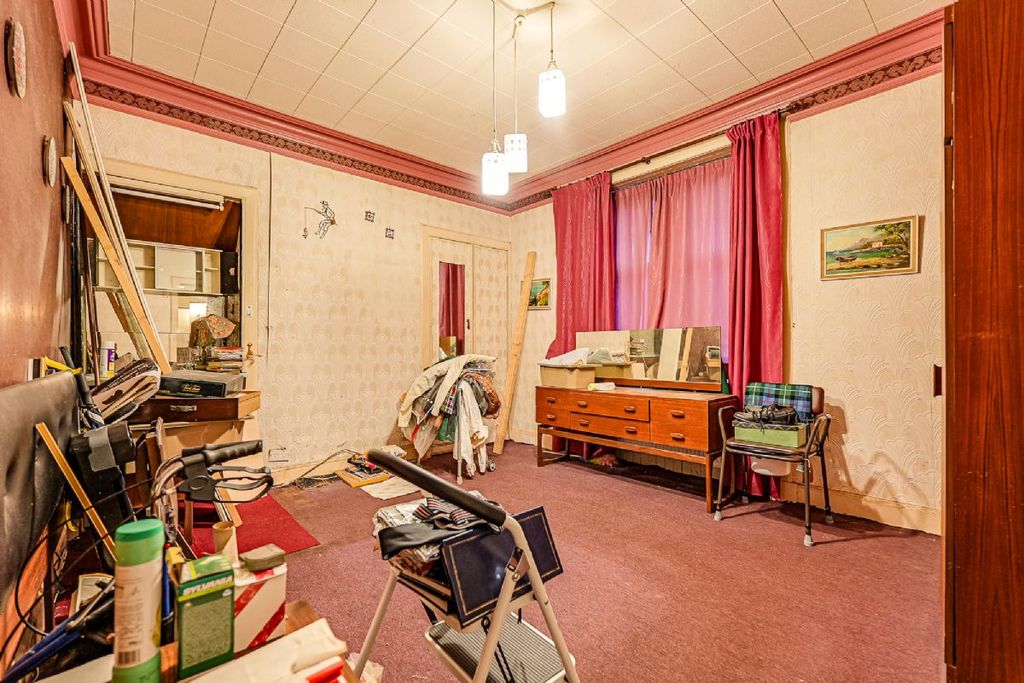 Property photo 3 of 9