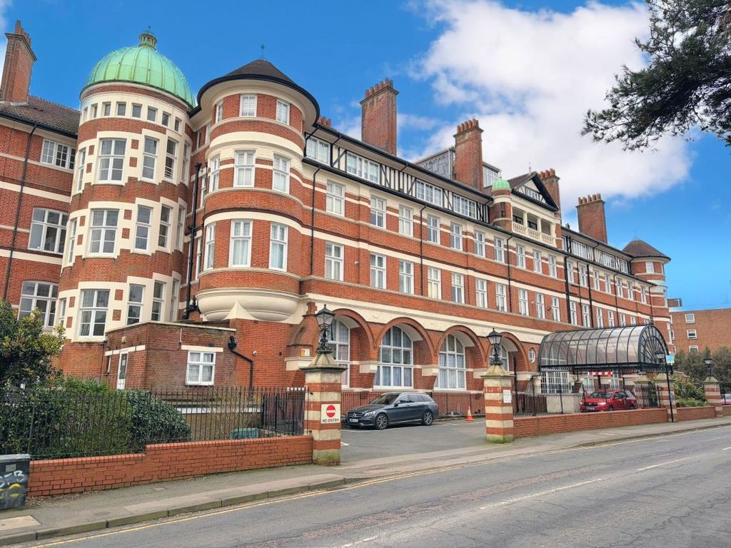 Property photo 1 of 14