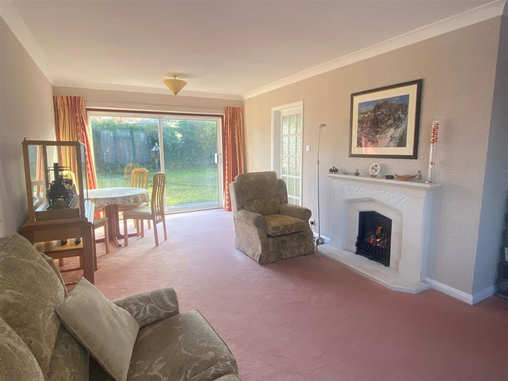 Property photo 2 of 12 .Livingroom.Jpg