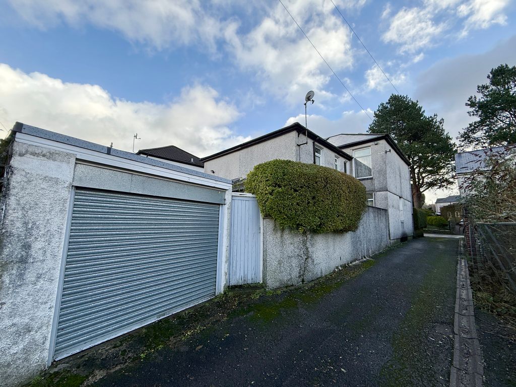 Property photo 3 of 3