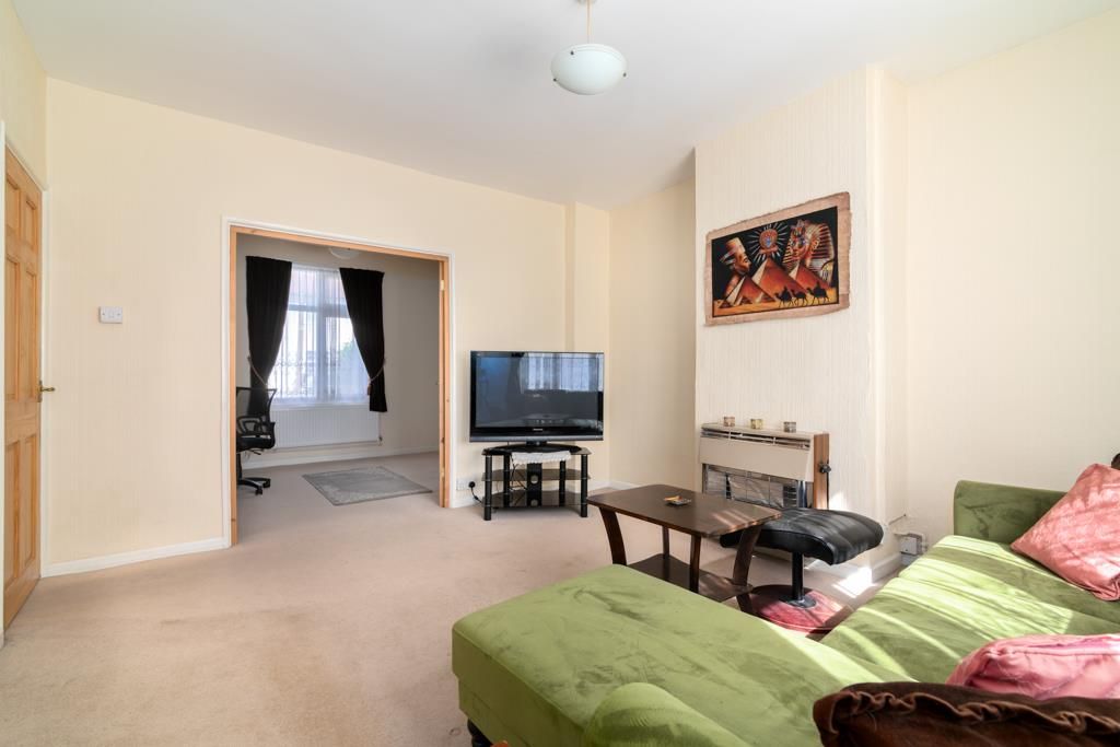 Property photo 3 of 20 Ily_8857 Copy.Jpg