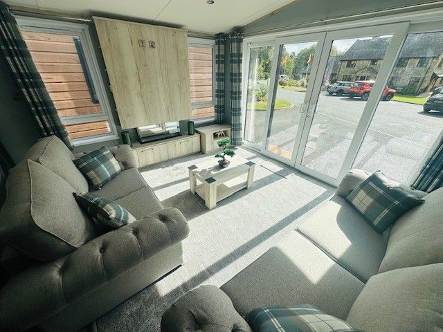 Property photo 3 of 8 3Zguw68c681d3Ed8E6.Jpg