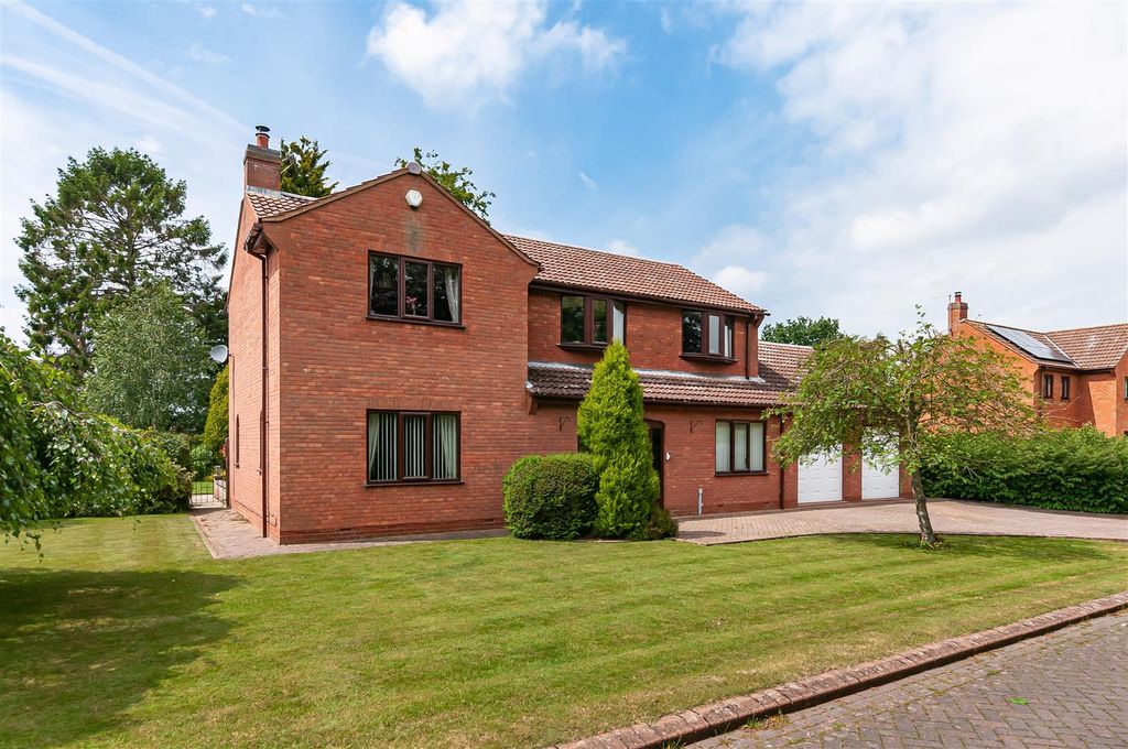 Property photo 1 of 26 1 Pear Tree Park26.Jpg