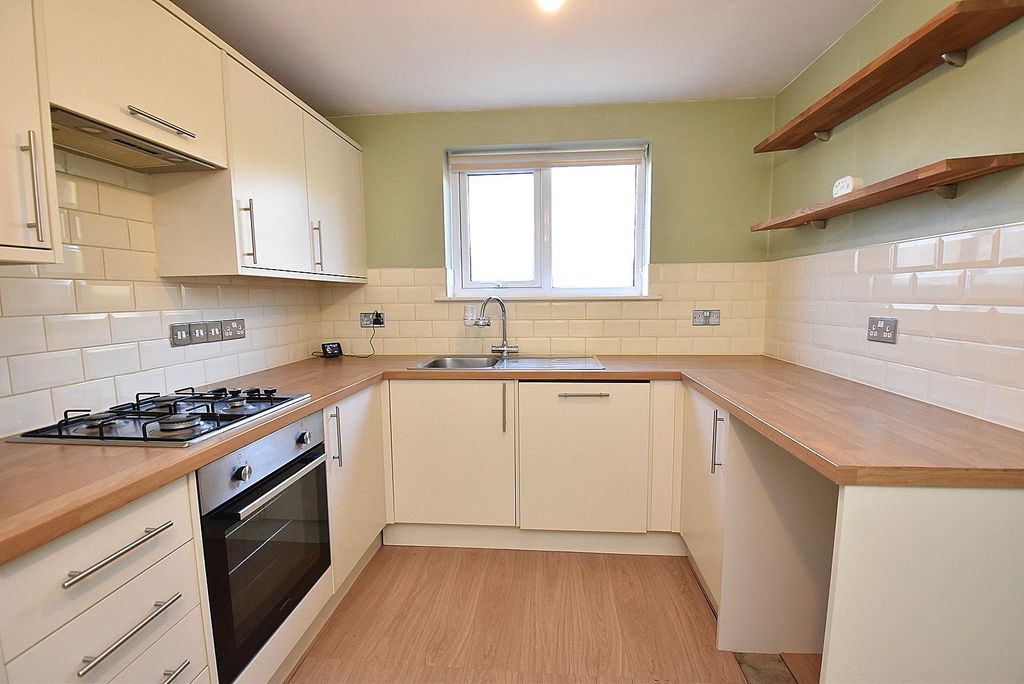 Property photo 3 of 10 Picture No. 23