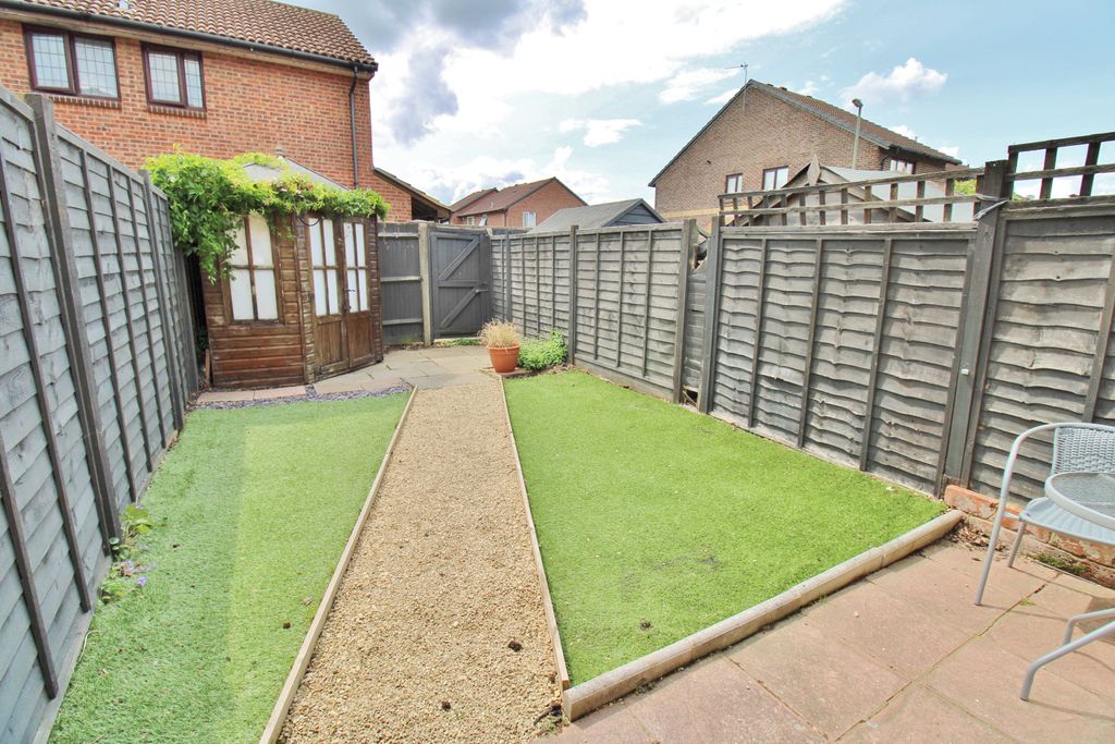 Property photo 2 of 12