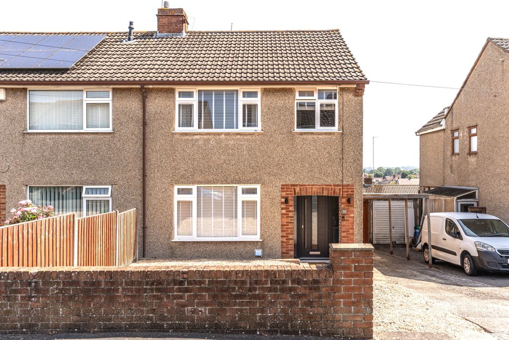 Property photo 1 of 16 1`