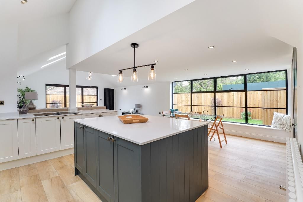 Property photo 2 of 17 Photo 2