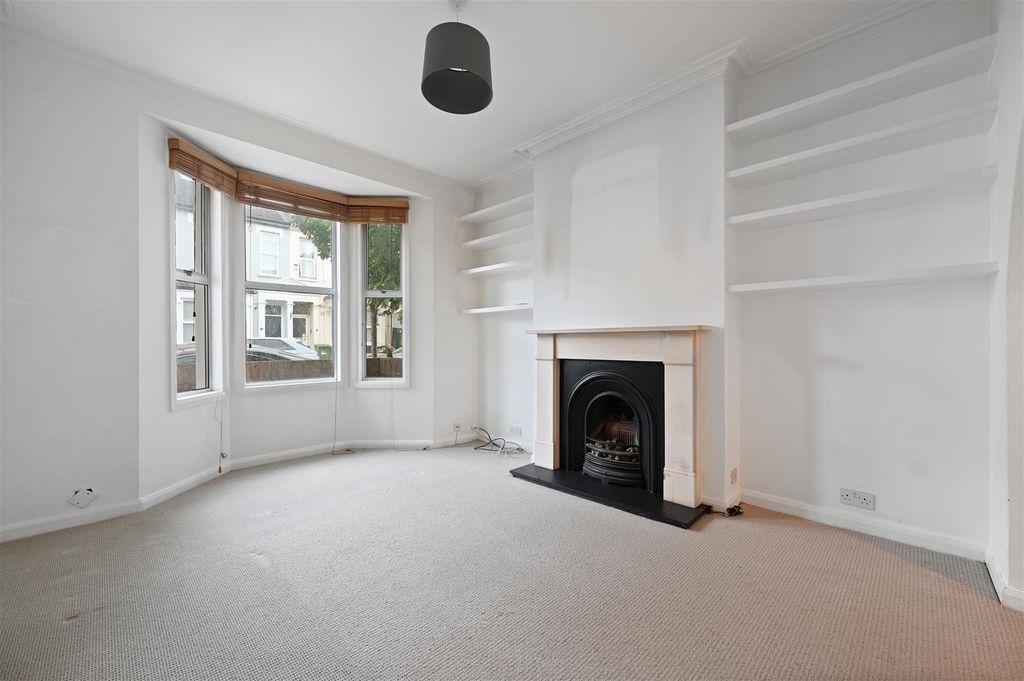 Property photo 1 of 9 Sterne Street