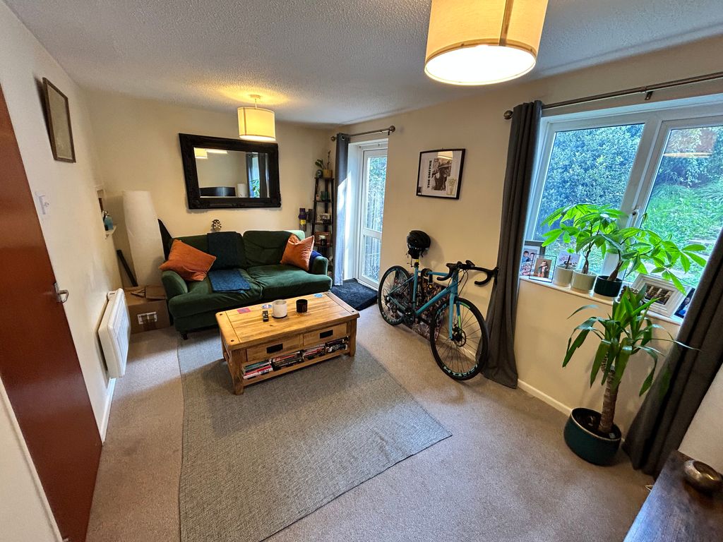 Property photo 3 of 9 Img_7303