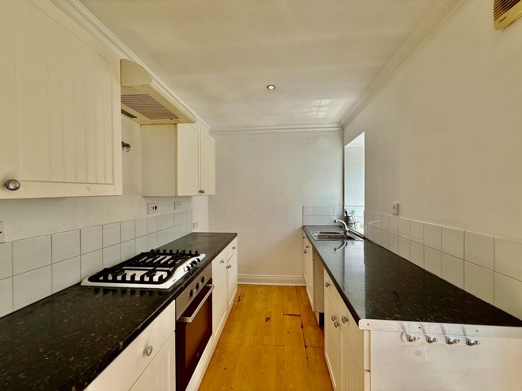 Property photo 1 of 7 Image