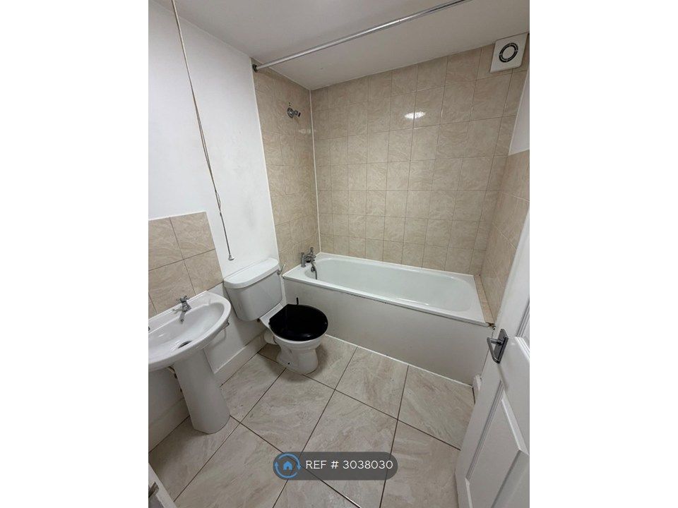 Property photo 3 of 4