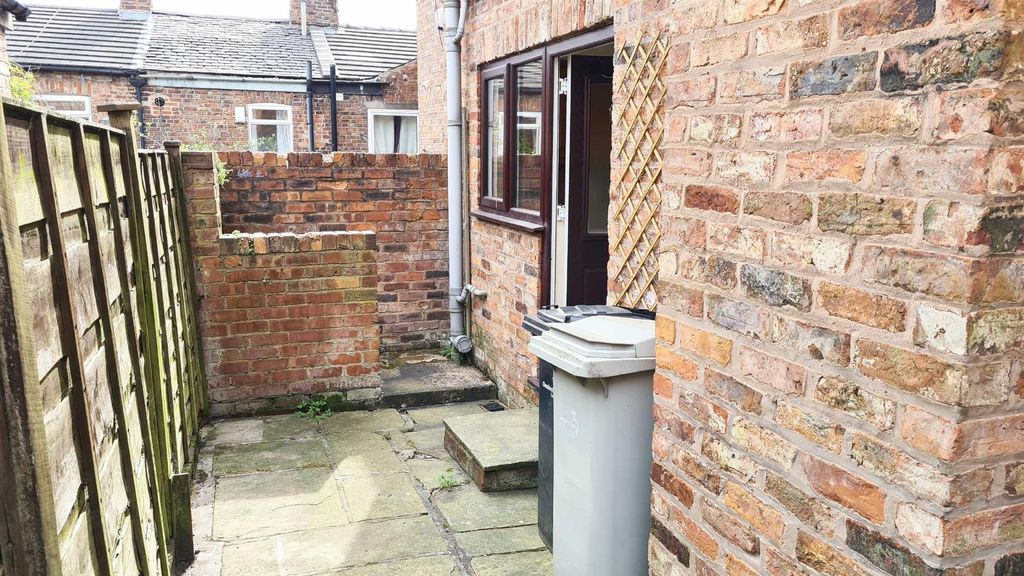 Property photo 2 of 2