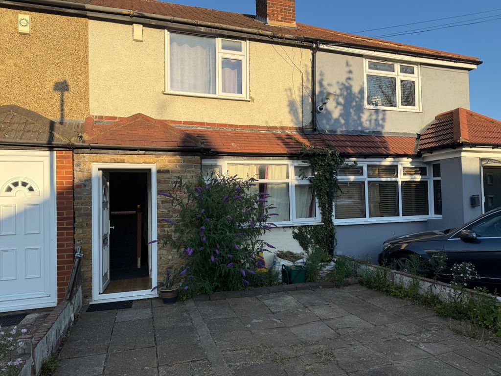 Property photo 1 of 27