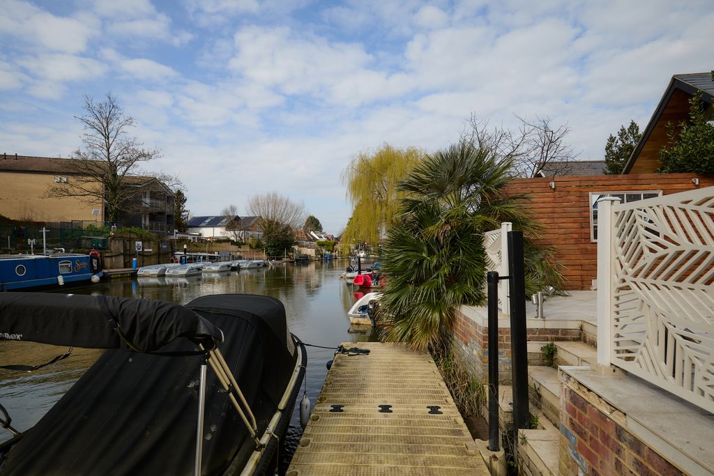 Property photo 2 of 19 2V1A0013_Hdr