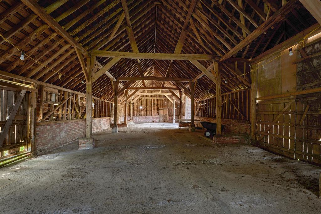 Additional image 14 of 7 bed detached house for saleSteep, Hampshire GU32