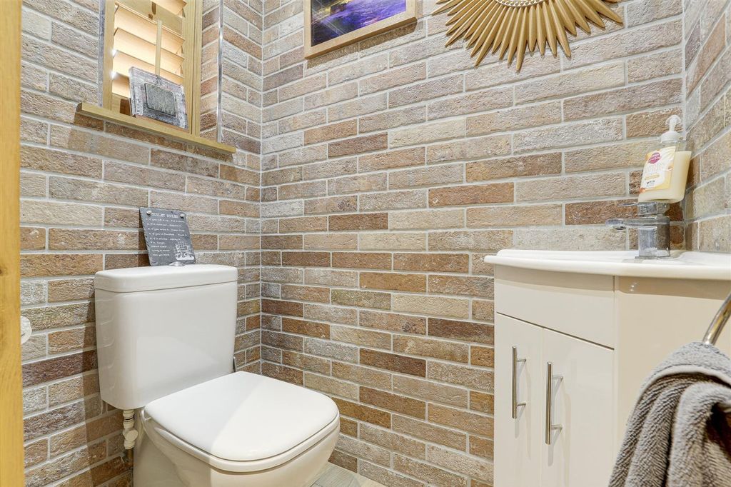 Additional image 11 of 4 bed detached house for saleCheriton Drive, Ilkeston DE7