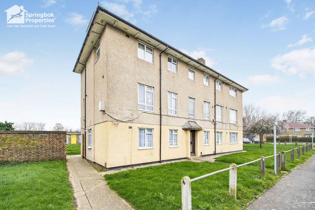 Property photo 1 of 11 Front View