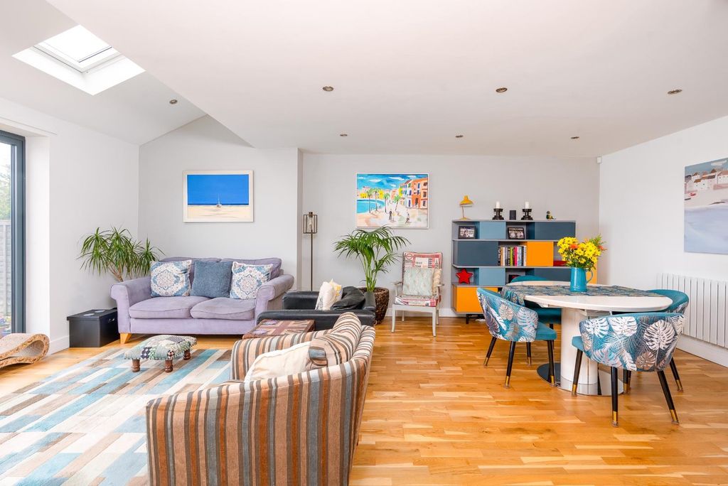 Property photo 1 of 23 Olh04725-Hdr-Edit.Jpg