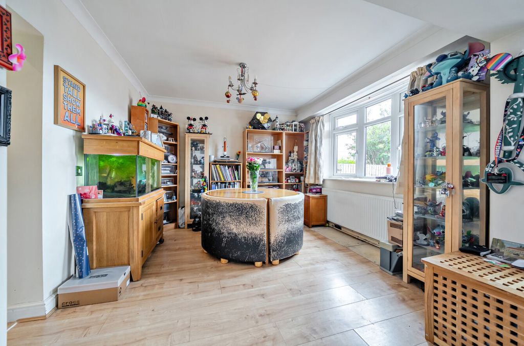 Property photo 3 of 17 1459658-3-6A072A1...