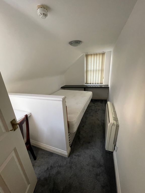 Property photo 2 of 4